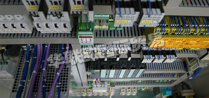 德國JAGER ELEKTROTECHNIK公司主要供應：德國JAGER ELEKTROTECHNIK開關柜,JAGER ELEKTROTECHNIK電源，控制柜，低壓開關柜，磁鐵電源，高壓電源等產品。